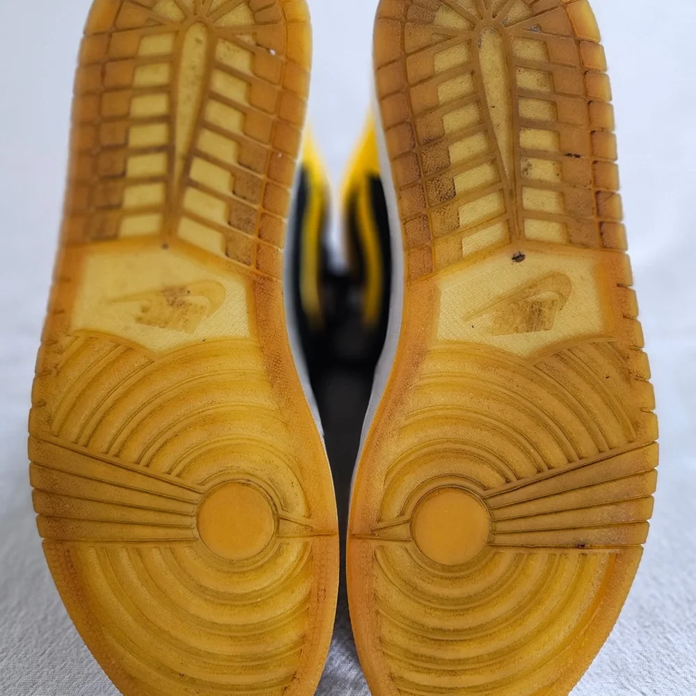 Jordan Black and Yellow Label Athletic Shoes - Picture 8 of 15